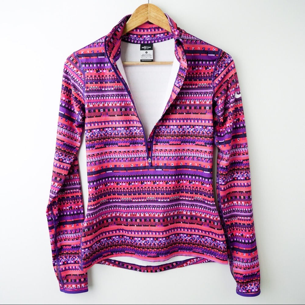 NIKE PRO Women's DRI-FIT 8 Bit Hyperwarm Half Zip
